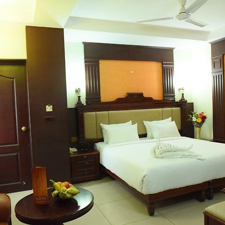 Chendhoor Residency Hotel Tiruchirappalli Exterior foto