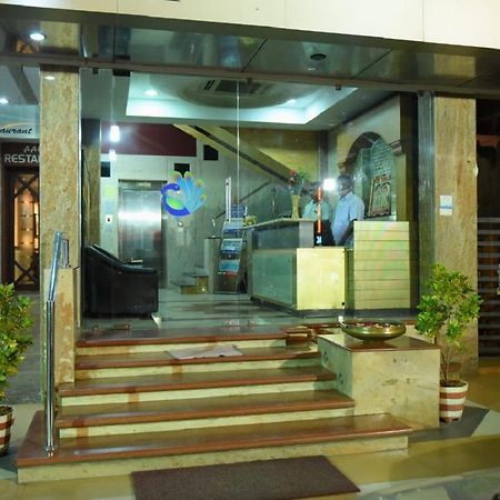 Chendhoor Residency Hotel Tiruchirappalli Exterior foto