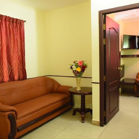 Chendhoor Residency Hotel Tiruchirappalli Exterior foto