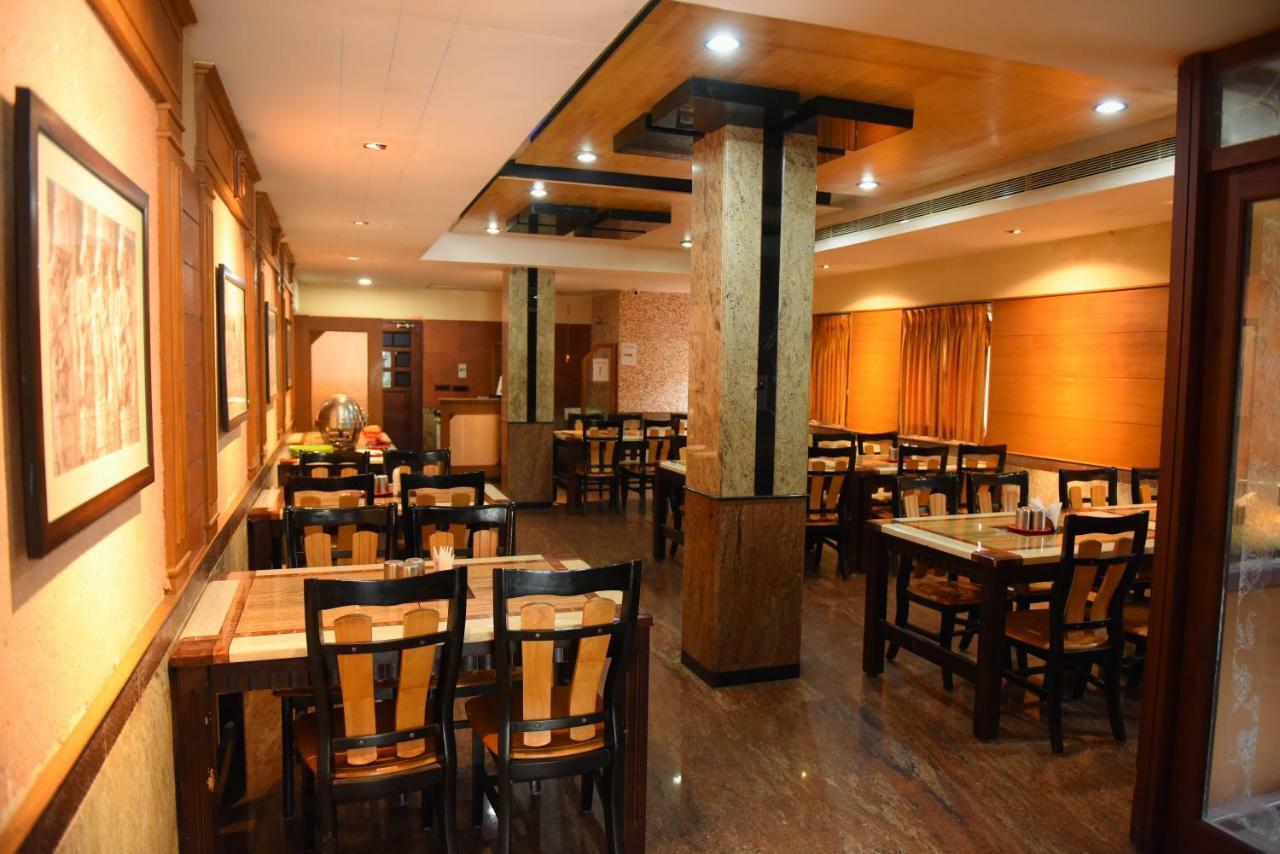 Chendhoor Residency Hotel Tiruchirappalli Exterior foto